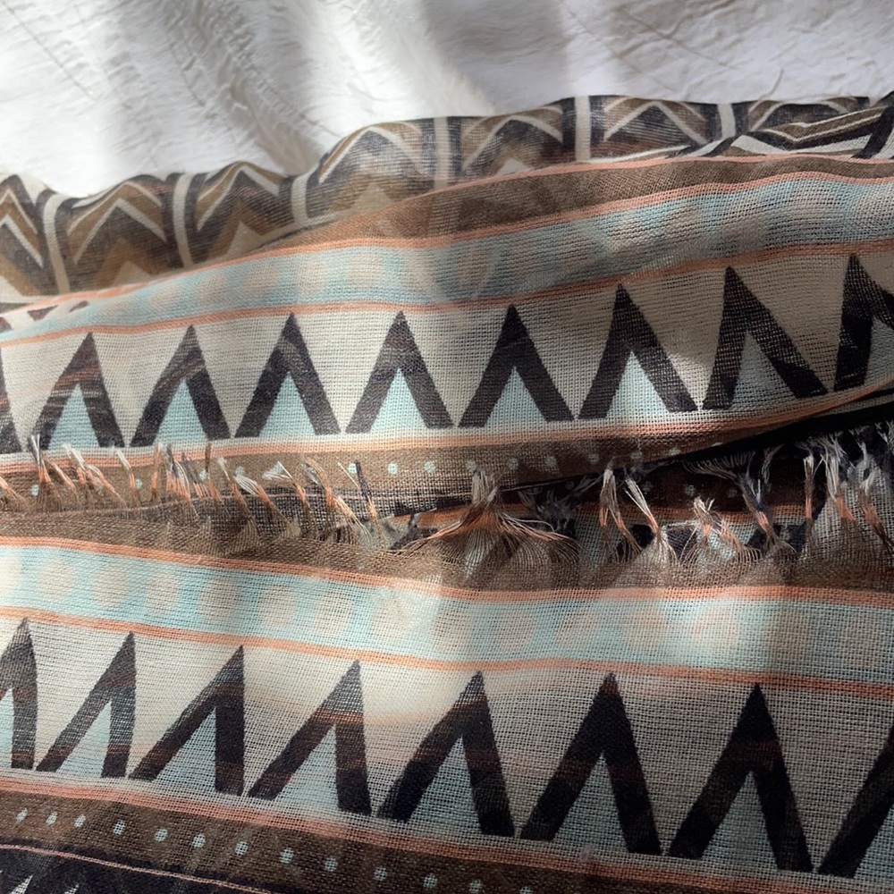 Scarf - Picture 6 of 6